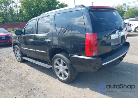 2008 Cadillac Escalade Standard z USA, uszkodzony, nr VIN 1GYFK63838R107862